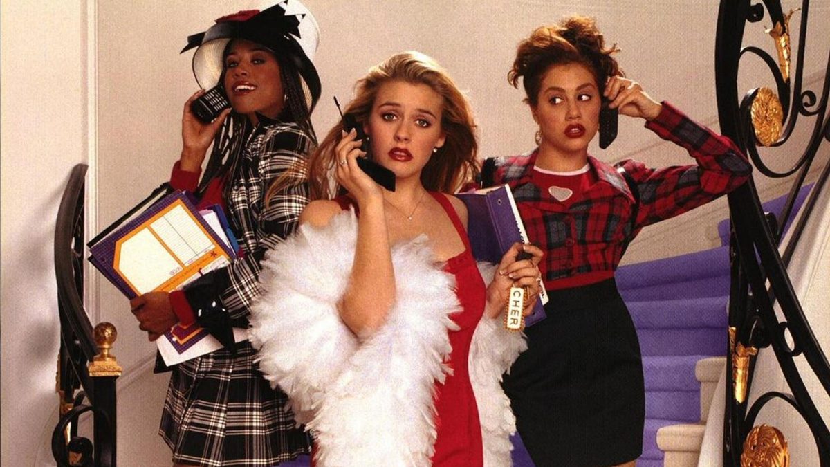 ‘90s Fashion Trends You Don’t Want to Miss Out On