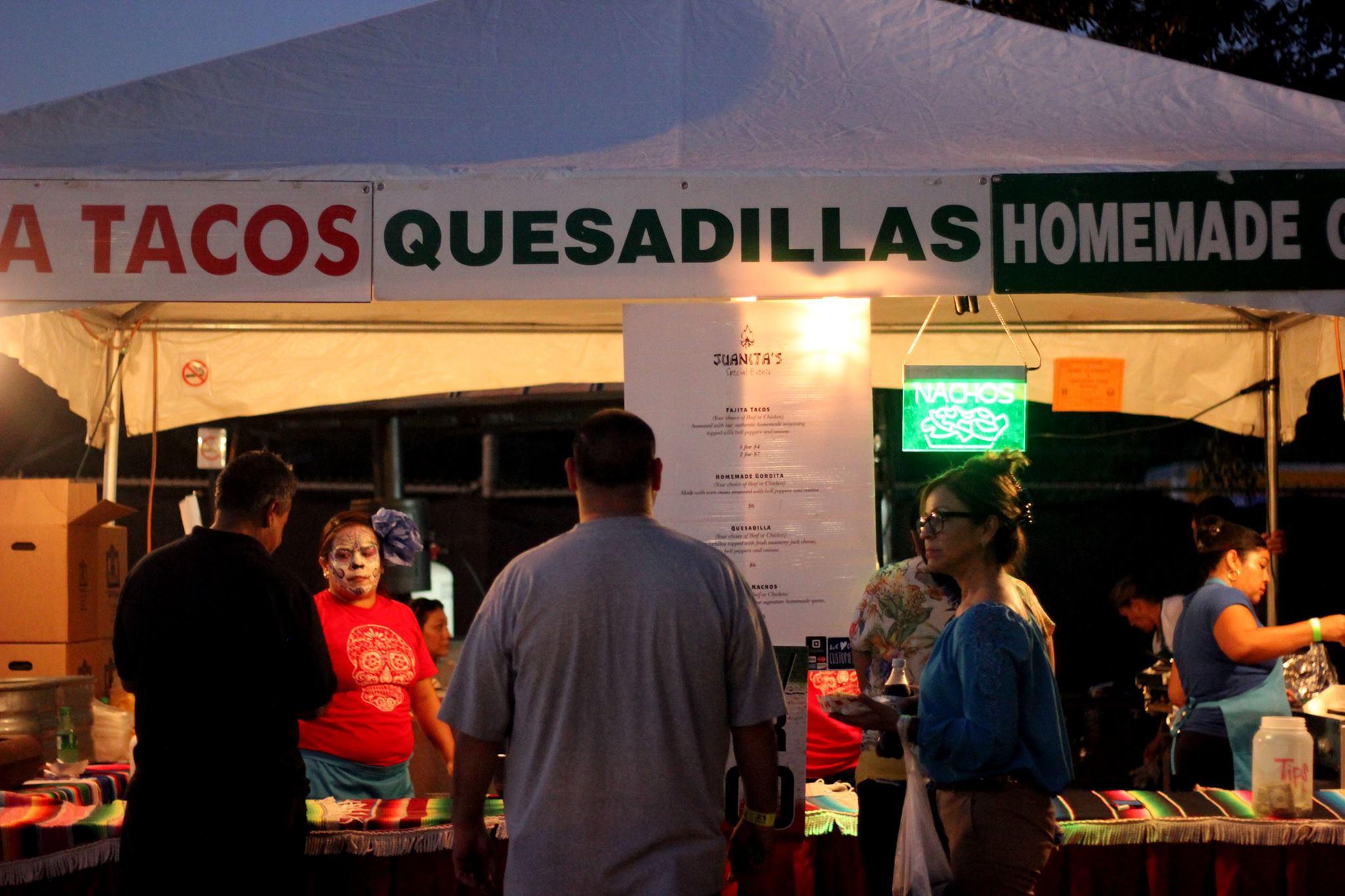   A variety of vendors came to the festival, but left behind foods infused with an array of cultures. Leaving only the familiar to attendees. Including the traditional augas frescas, quesadillas, and tacos de bistek to name a few. People stand in lin