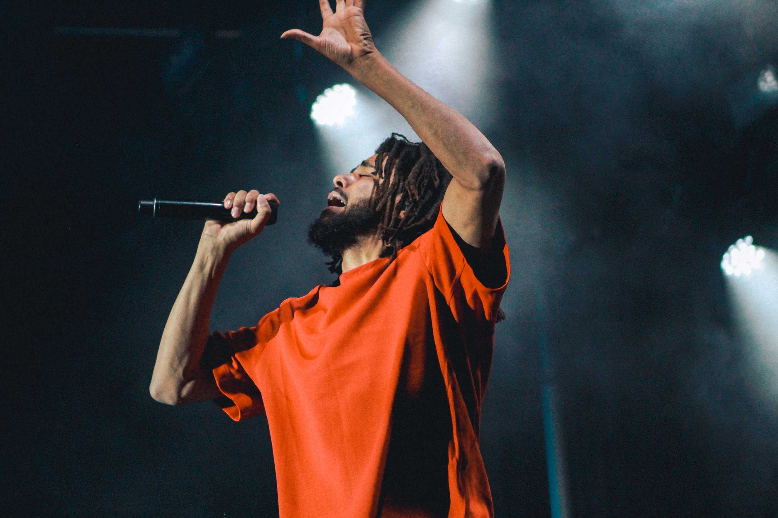   J. Cole’s concert was expected to be the show-stopper with the recent release of his album “KOD”.   