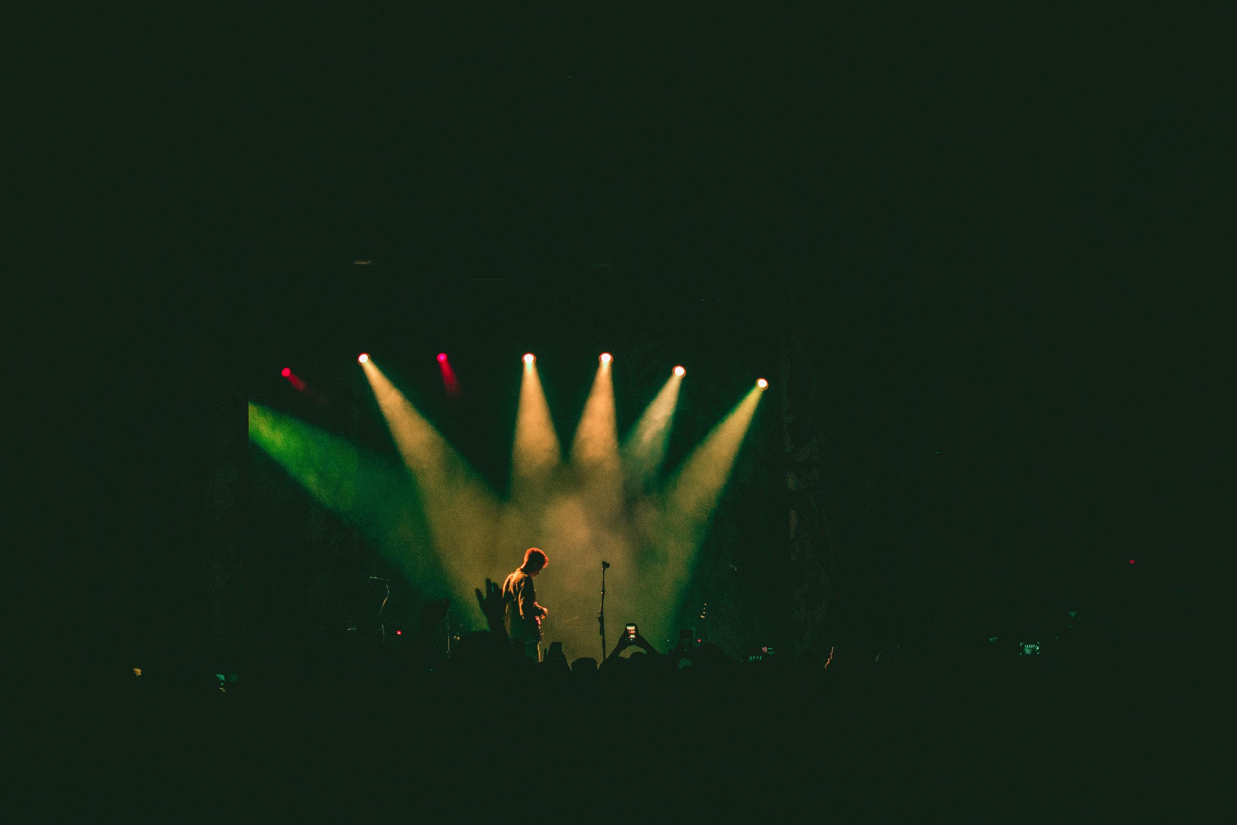   King Krule finished out his set solo on stage.  