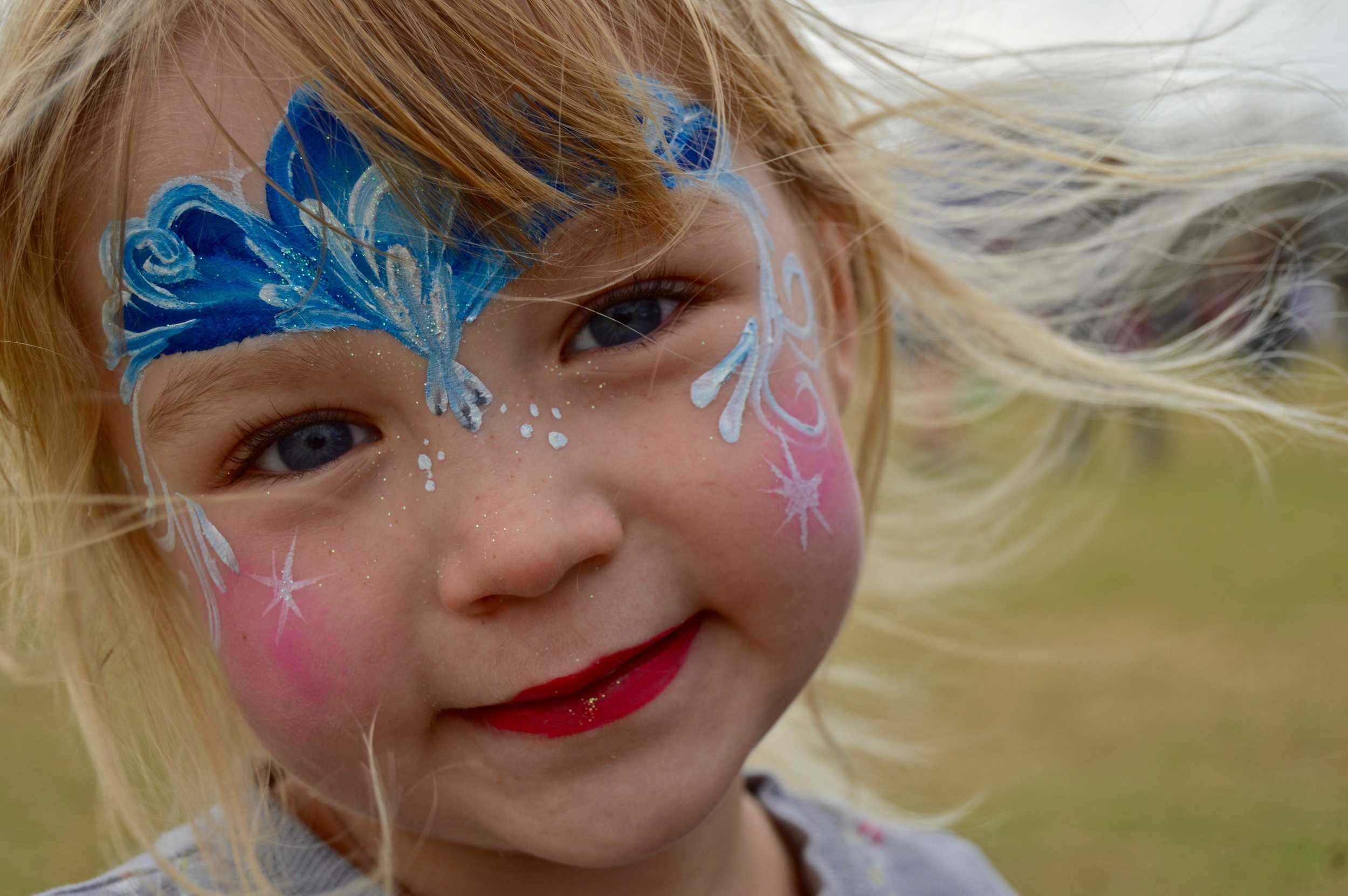  This young girl just got her face painted and insisted on taking a picture of her "princess moment."&nbsp; 