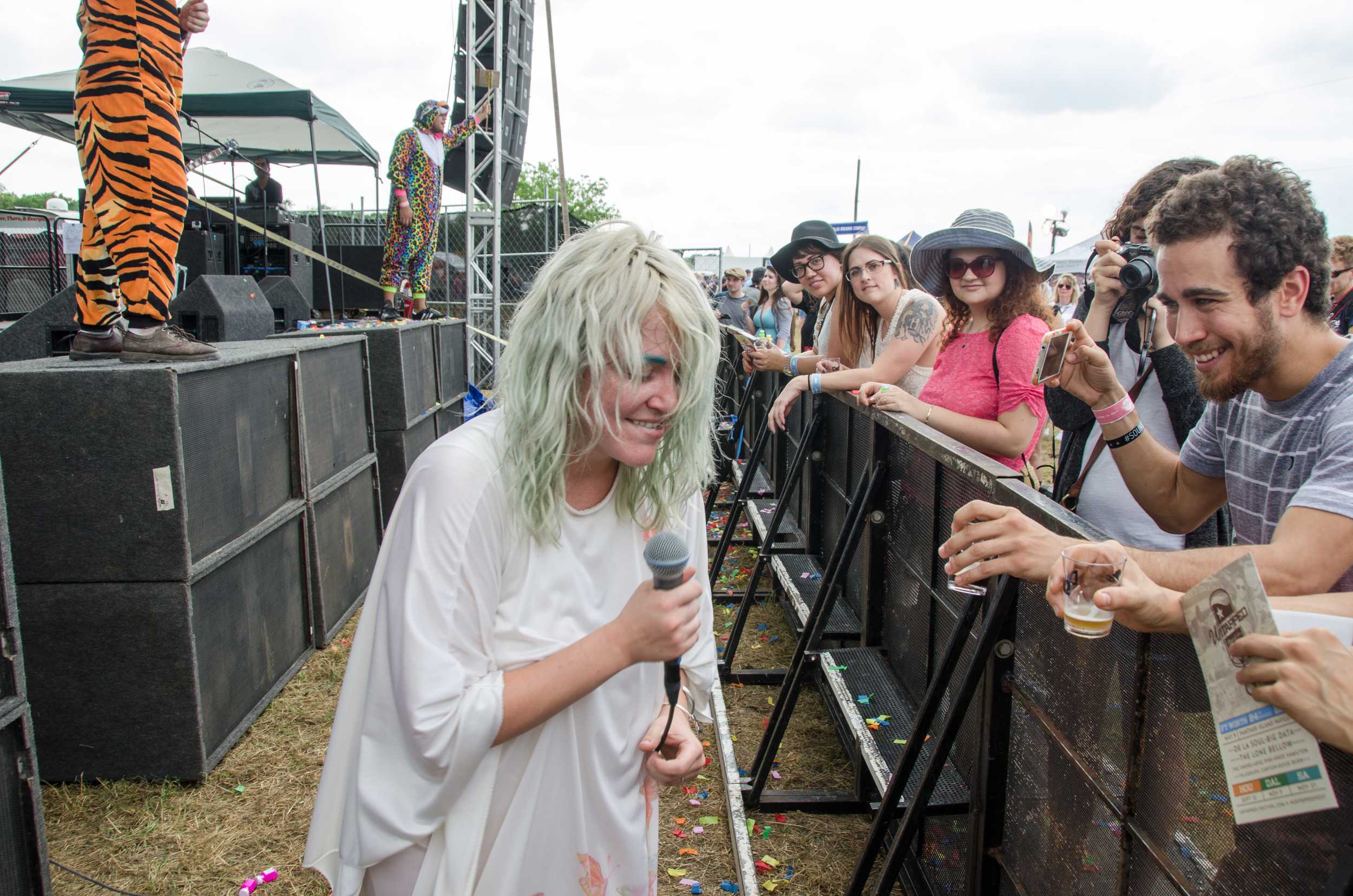   Carrie Fussell of Calliope Musicals greets fans during their set at Untapped Fest.  Photo by Jenna Million   